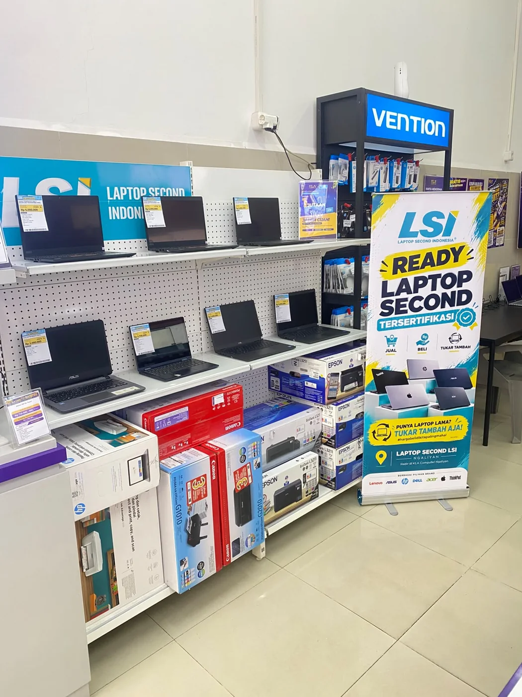 Cabang KLA Ngaliyan: Display laptop second LSI